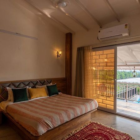 Stayvista'S Harvest Haven - Pool-View Villa With Deck & Machan Near Sula Nashik Exterior foto